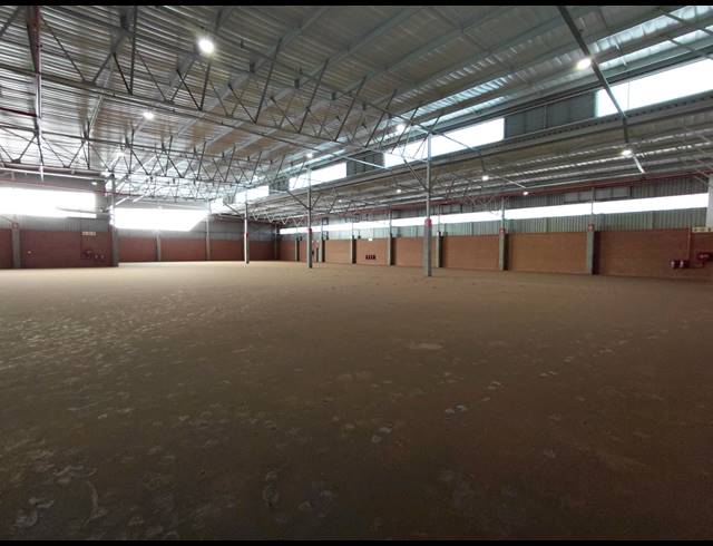 1,773M² WAREHOUSE TO LET IN WITFONTEIN